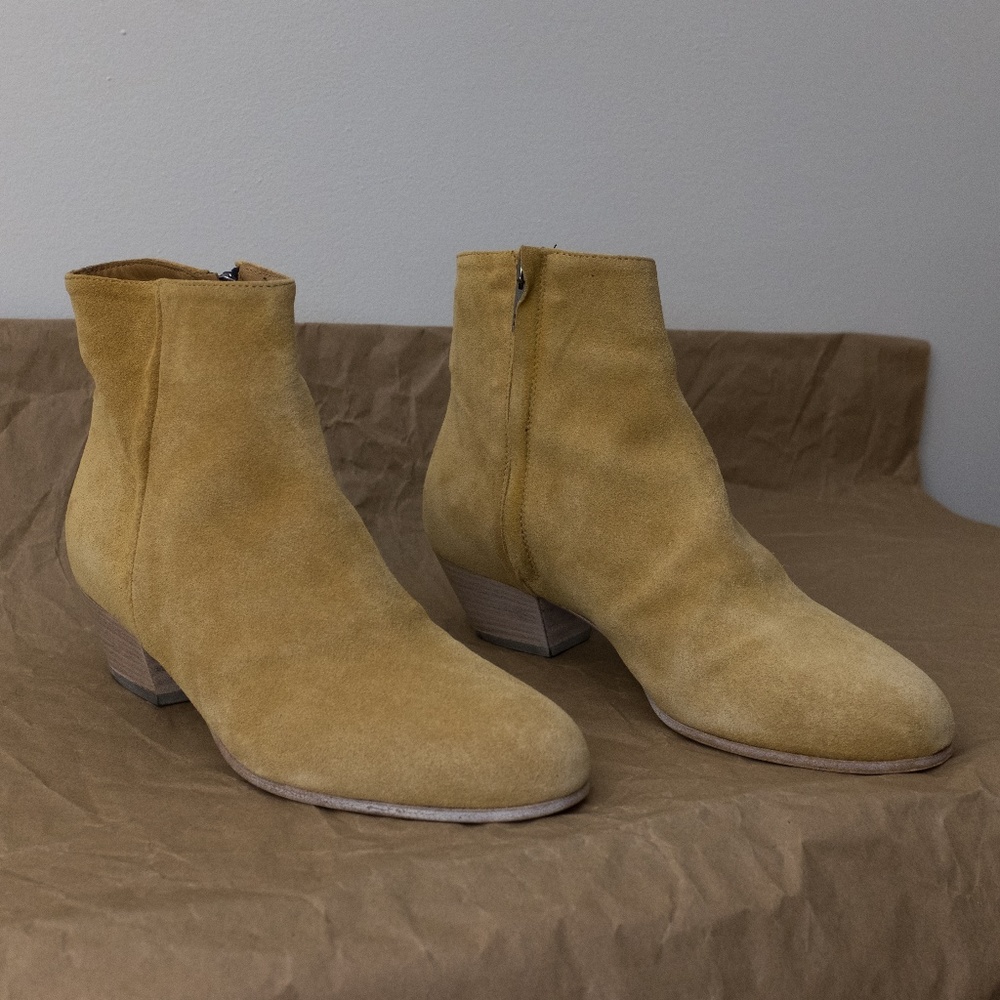 Woman by Common Projects - Zip Suede Ankle Boot 43